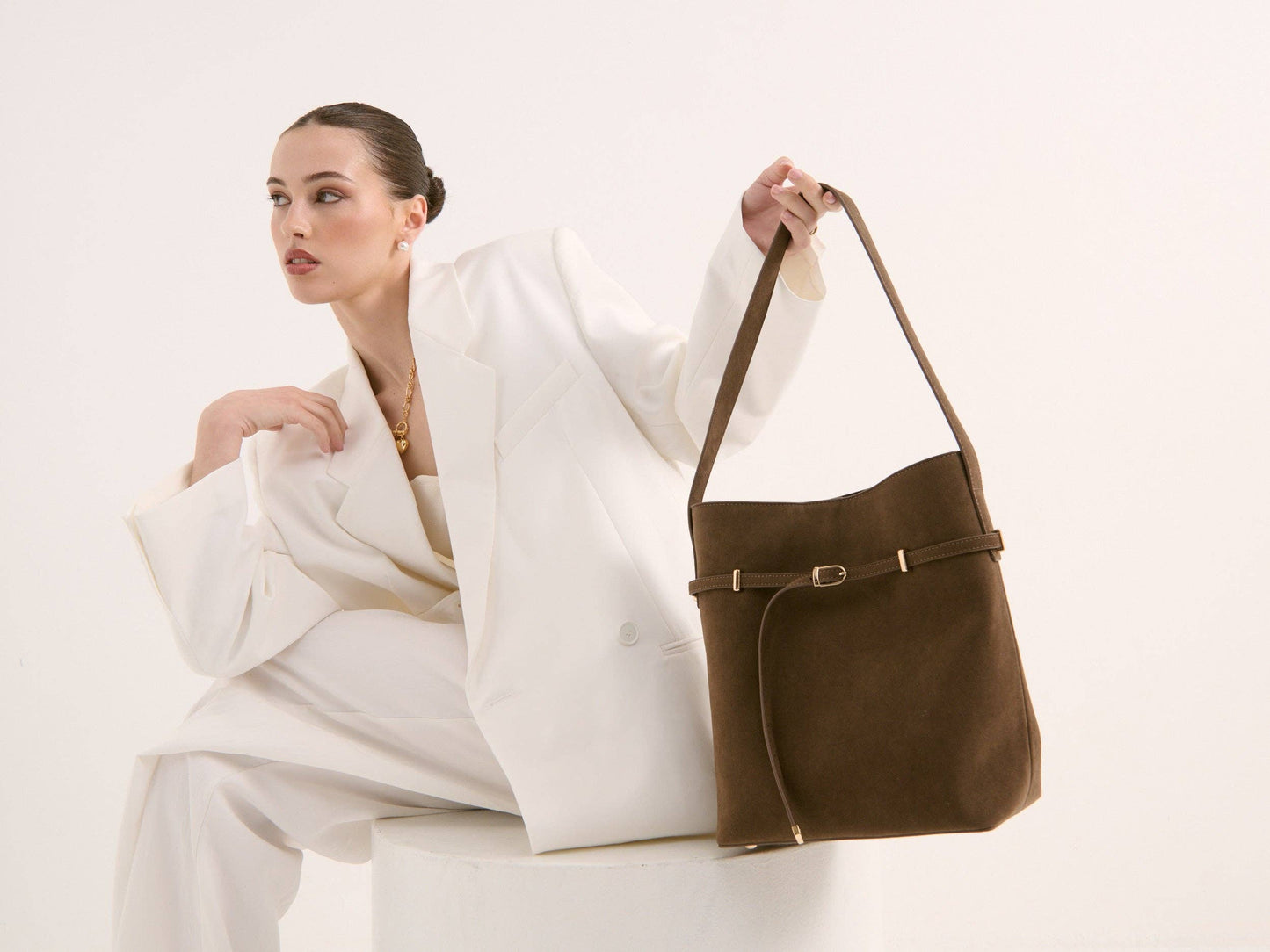 Angels Whisper Accessories - Leonie Belt Bucket Bag in Tan Suede