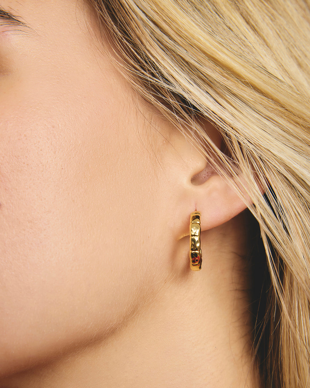 Dasha Hoops - Gold
