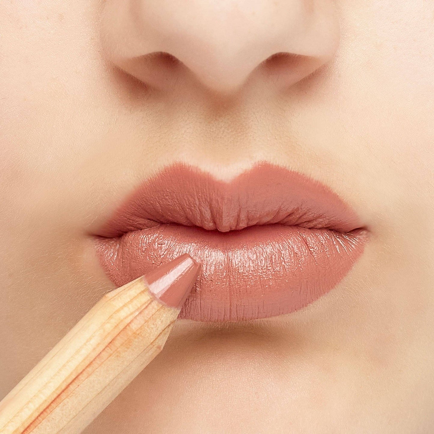 Luk Beautifood - Eco-luxe Lipstick Crayon in Caramel Kiss