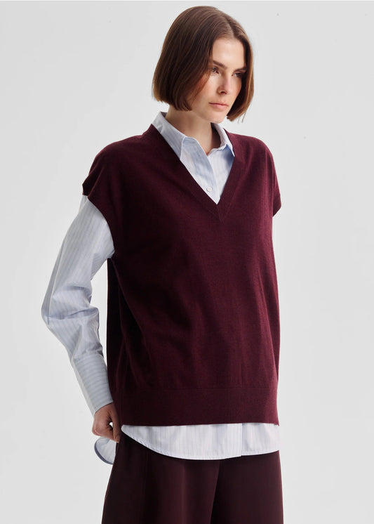 Oxford Merino Knit Vest - Pinot