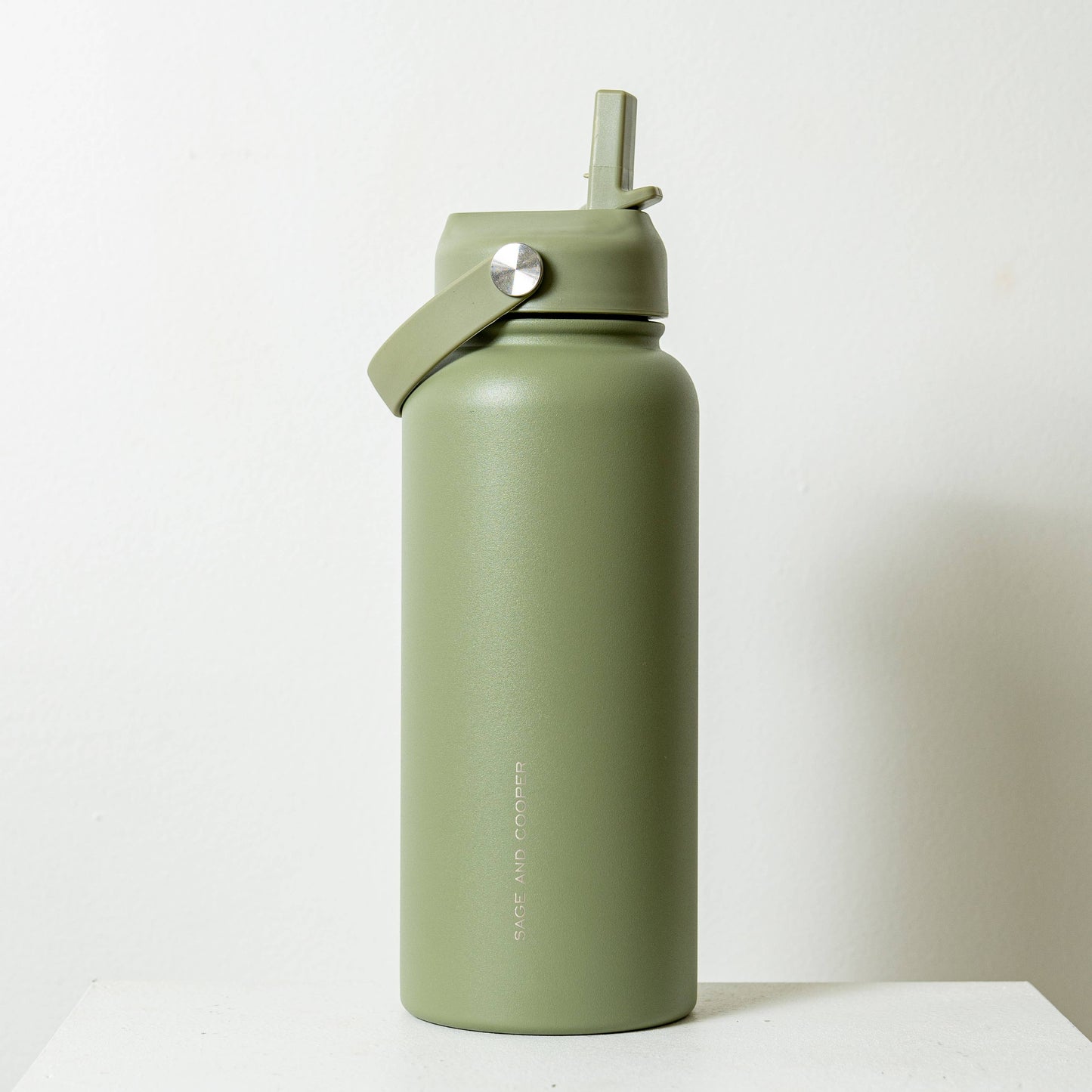 Sage & Cooper - The Sage & Cooper Insulated Drink Bottle: Stone / 1 Litre