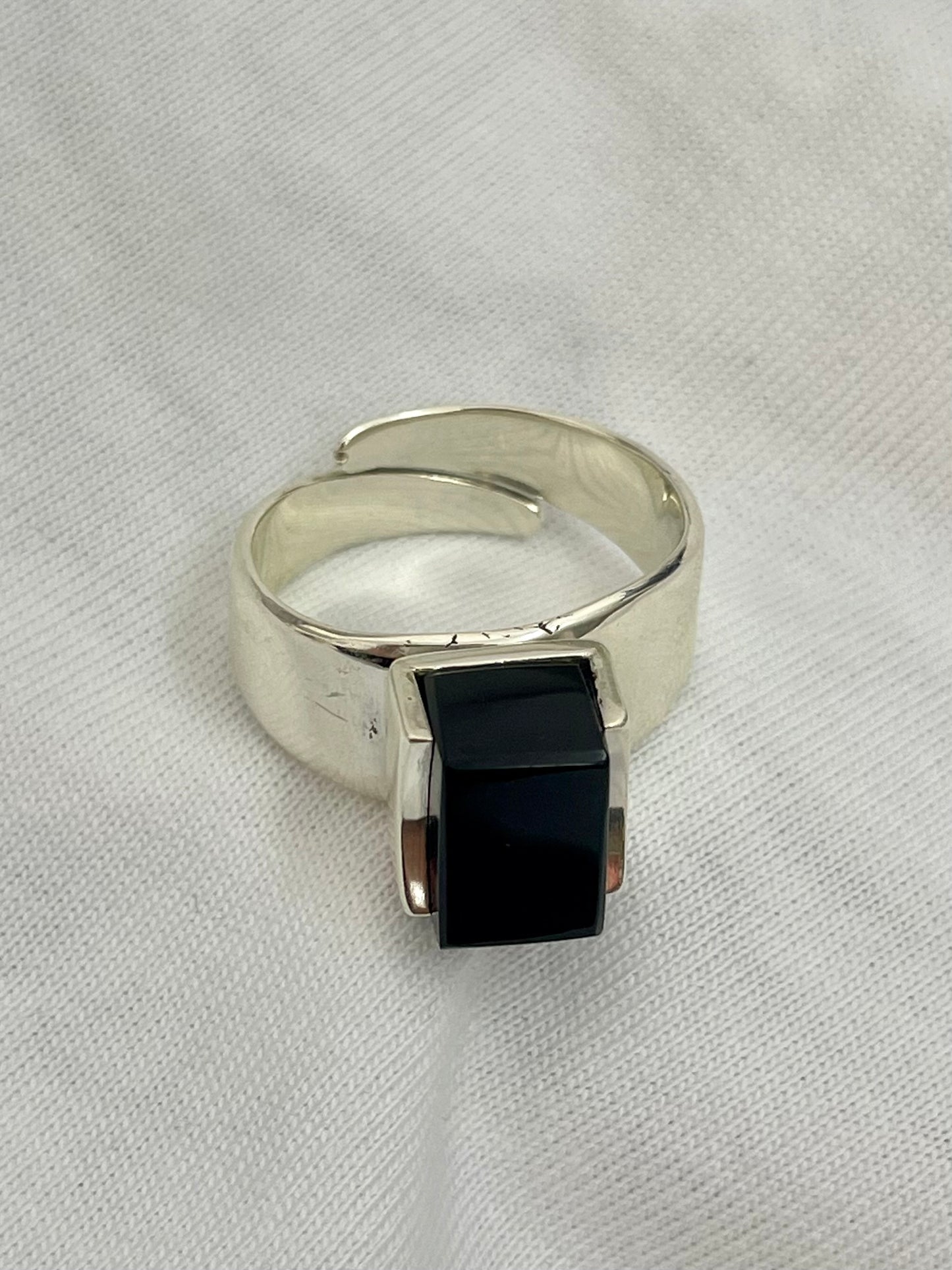 Hola Bella Onyx Ring
