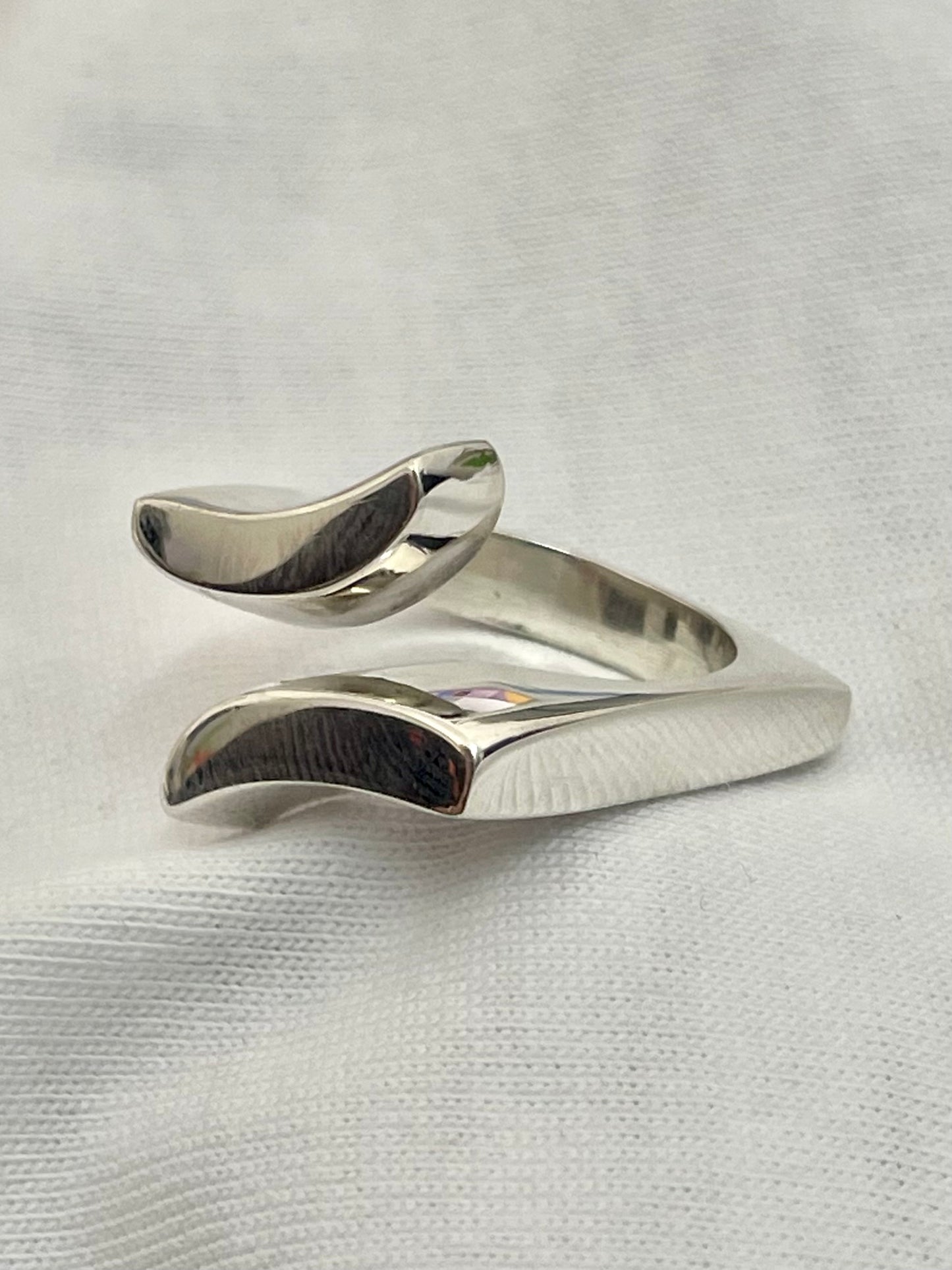 Hola Bella Silver Warp Ring