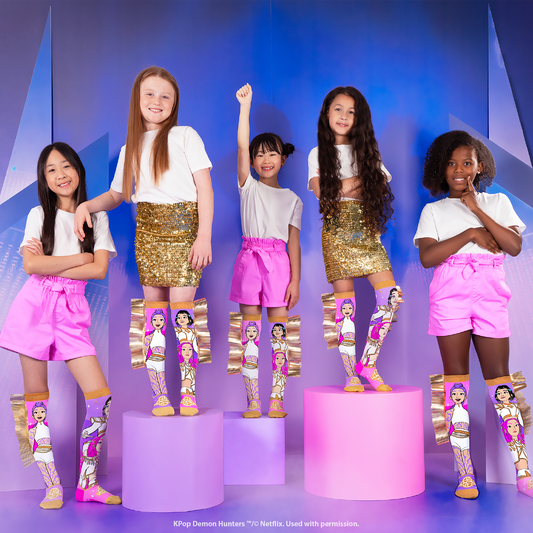 MadMia KPop Golden Socks