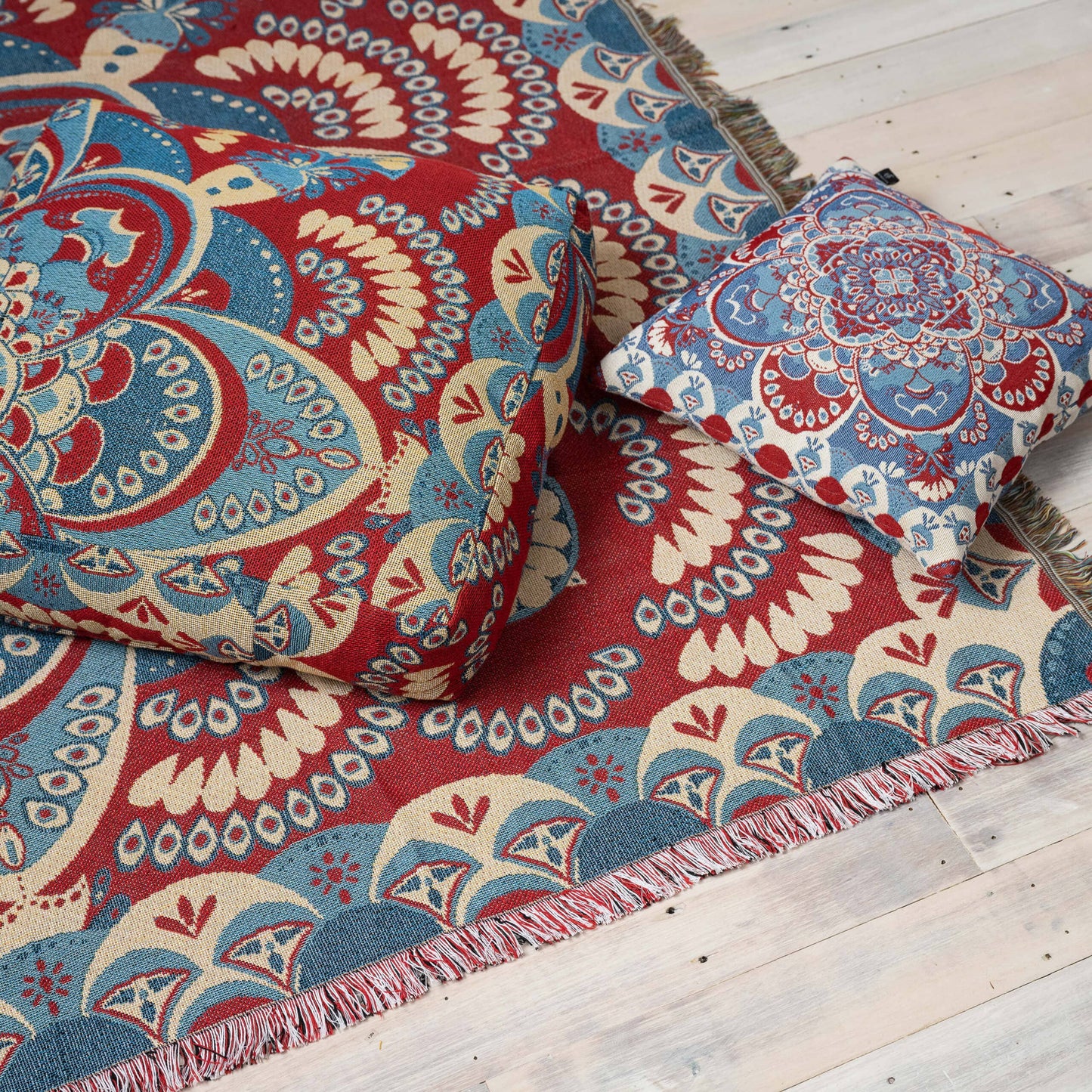 HENDEER - 'You'll Be Mine' Woven Picnic Rug/Throw: Large 170x200cm