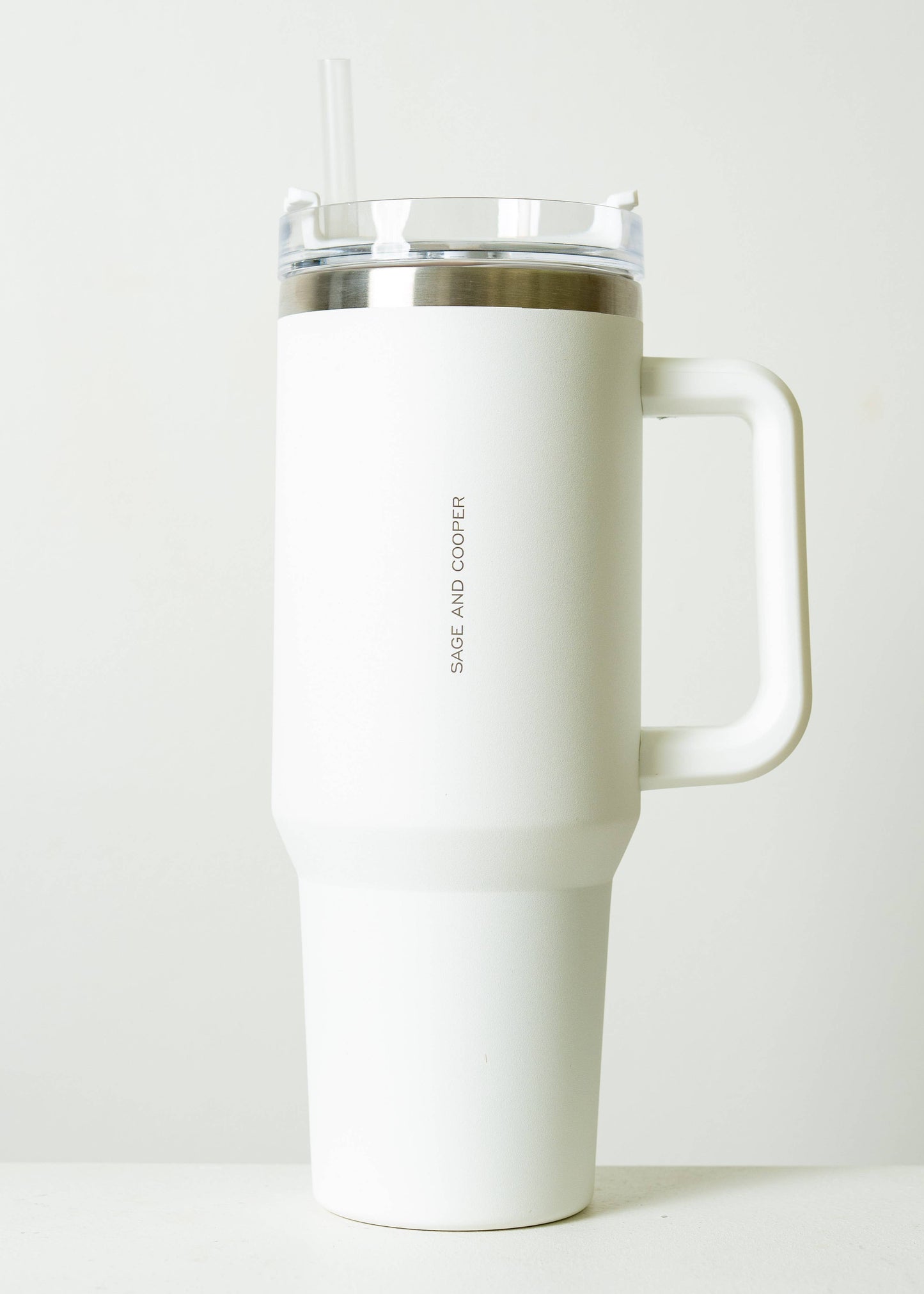 The Hippo Bottle - White