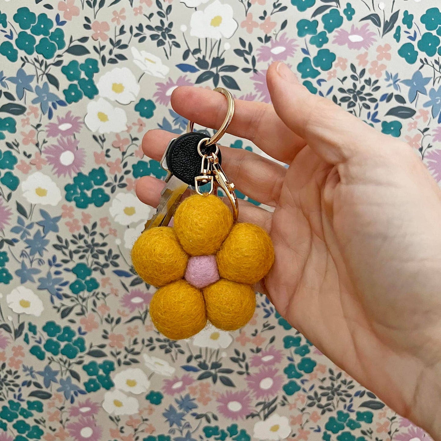 Home Dweller - Felt Flower Keychain Charm