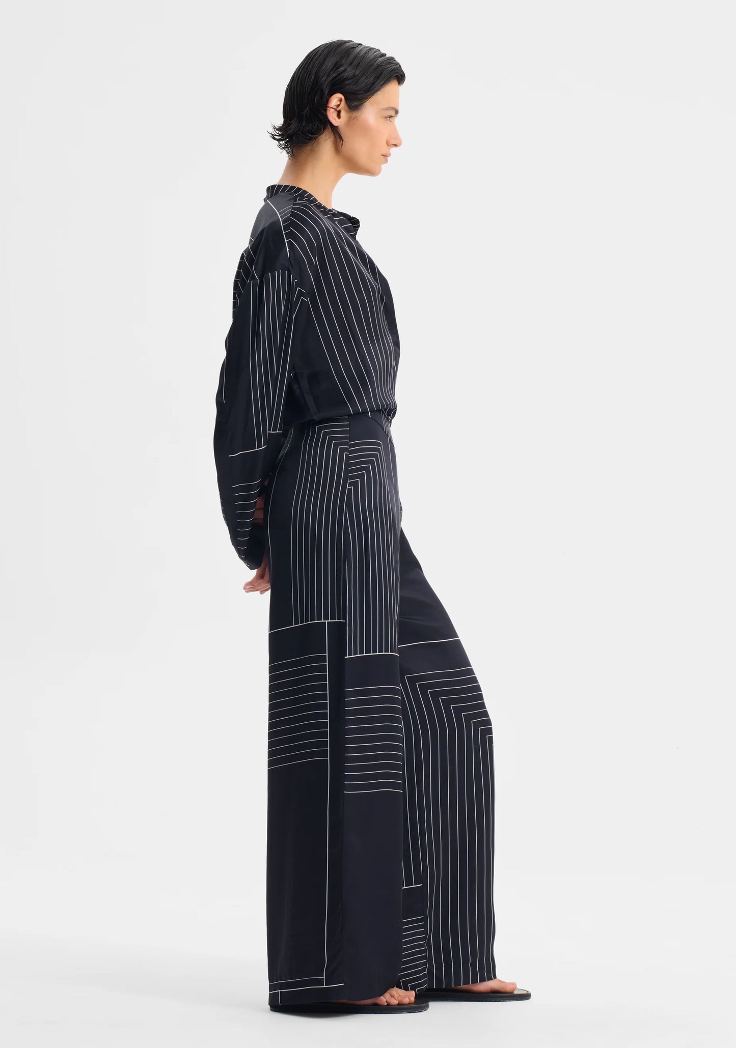 Priya Pant Print