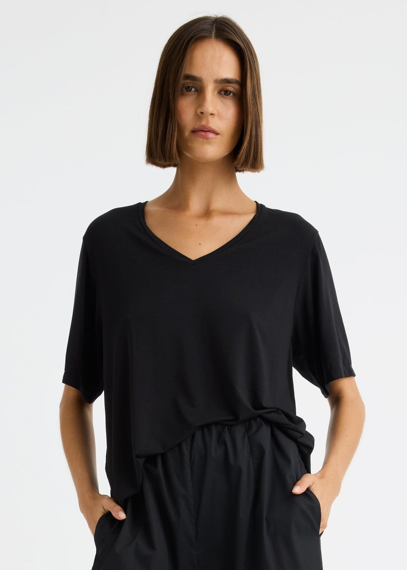 Millie V-Neck Tee - Black