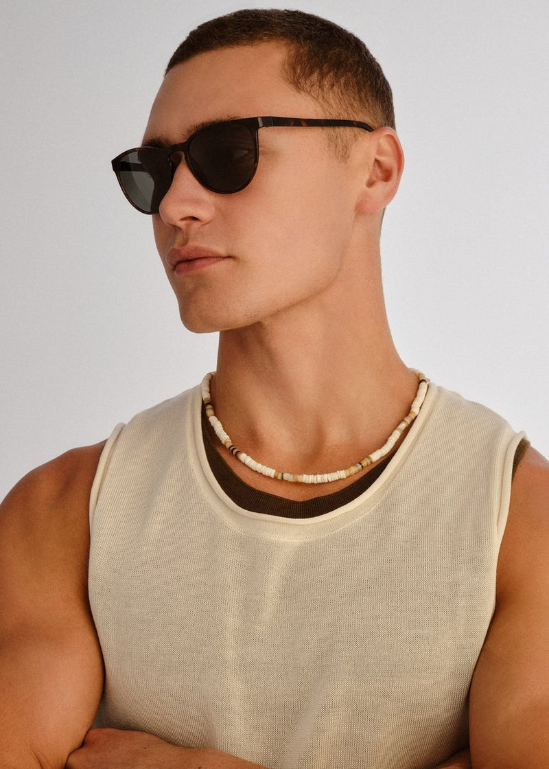 Invincible Sunglasses - Tort