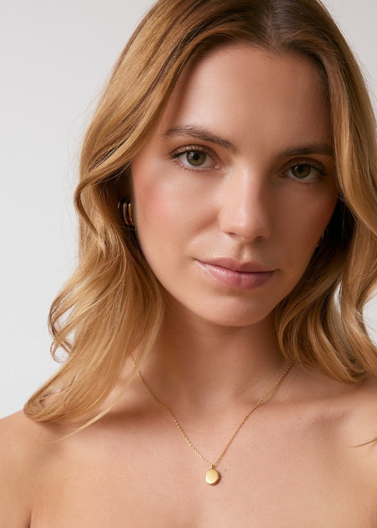 Small Pebble Pendant Necklace - Gold