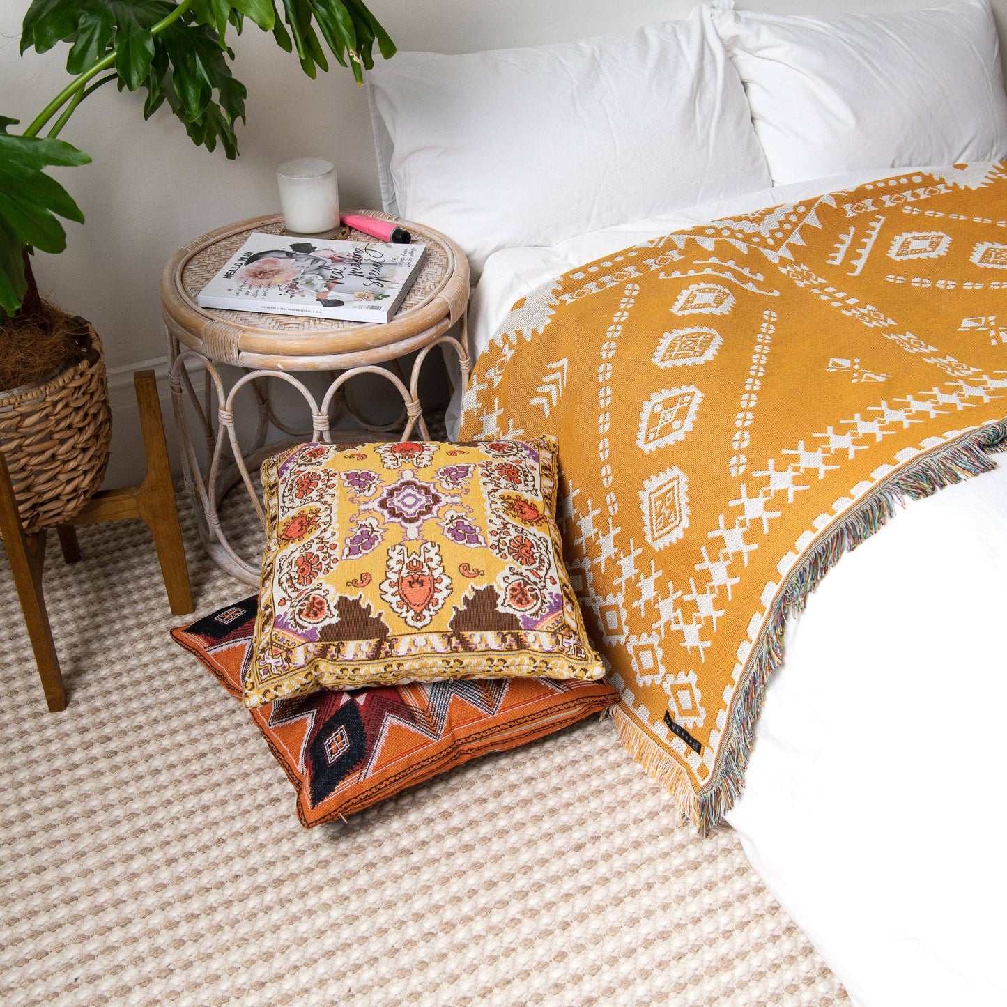 HENDEER - 'Good Day Sunshine' Woven Picnic Rug/Throw: Large 170x200cm