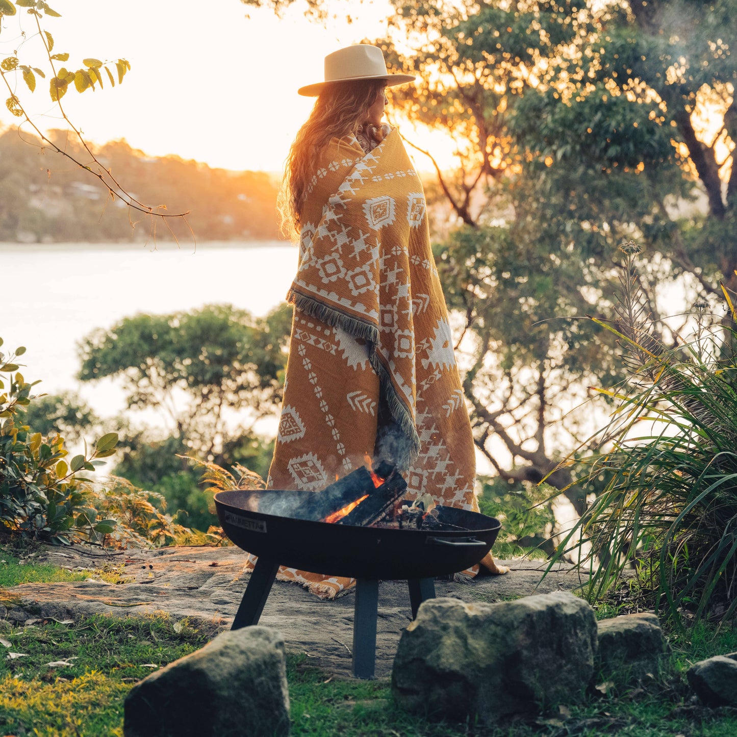 HENDEER - 'Good Day Sunshine' Woven Picnic Rug/Throw: Large 170x200cm
