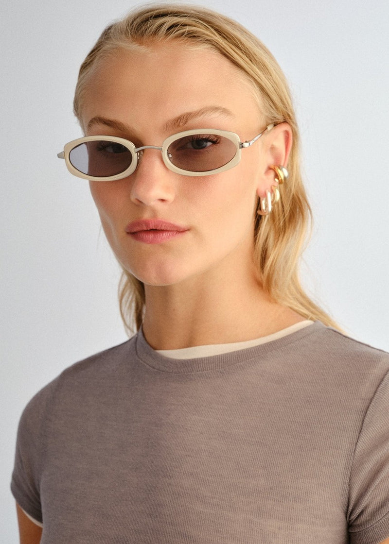Mecharo Sunglasses - Silver / Milky Butter