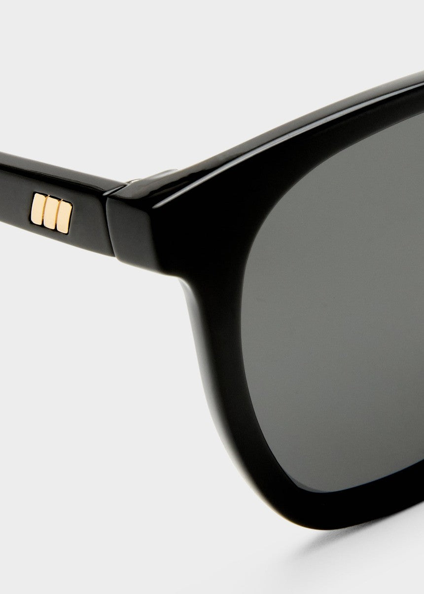 Nirvana Sunglasses - Black