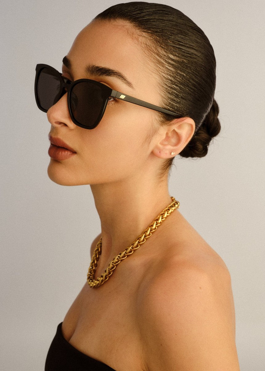 Nirvana Sunglasses - Black