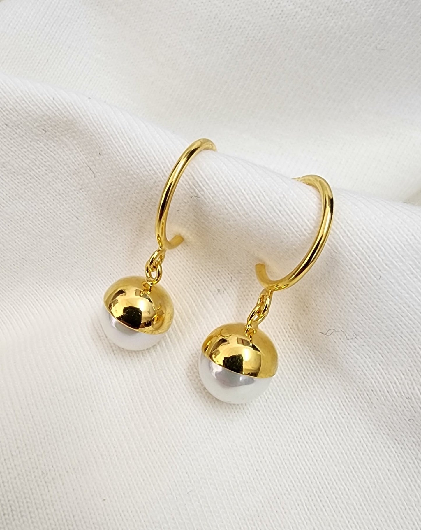 Pearlina Gold Studs