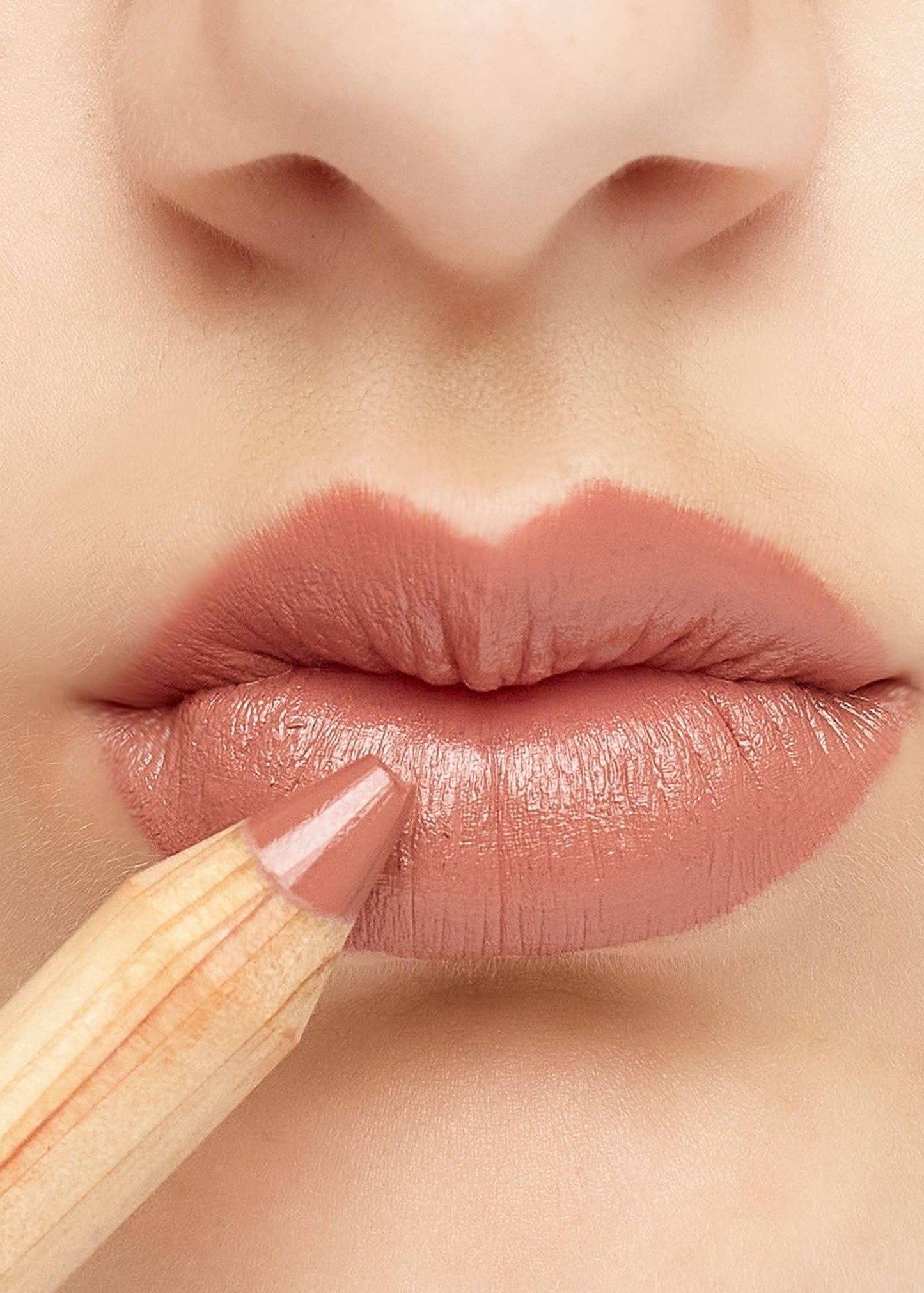 Luk Beautifood - Eco-luxe Lipstick Crayon in Caramel Kiss