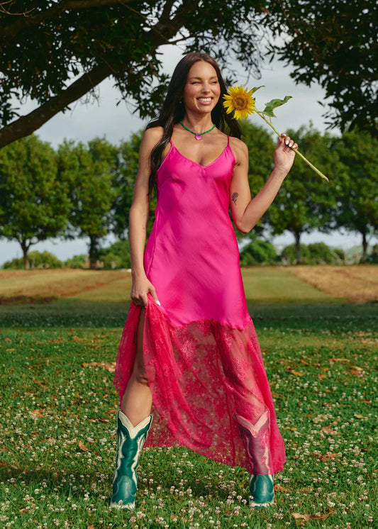 The Lace Maxi Dress - Pink