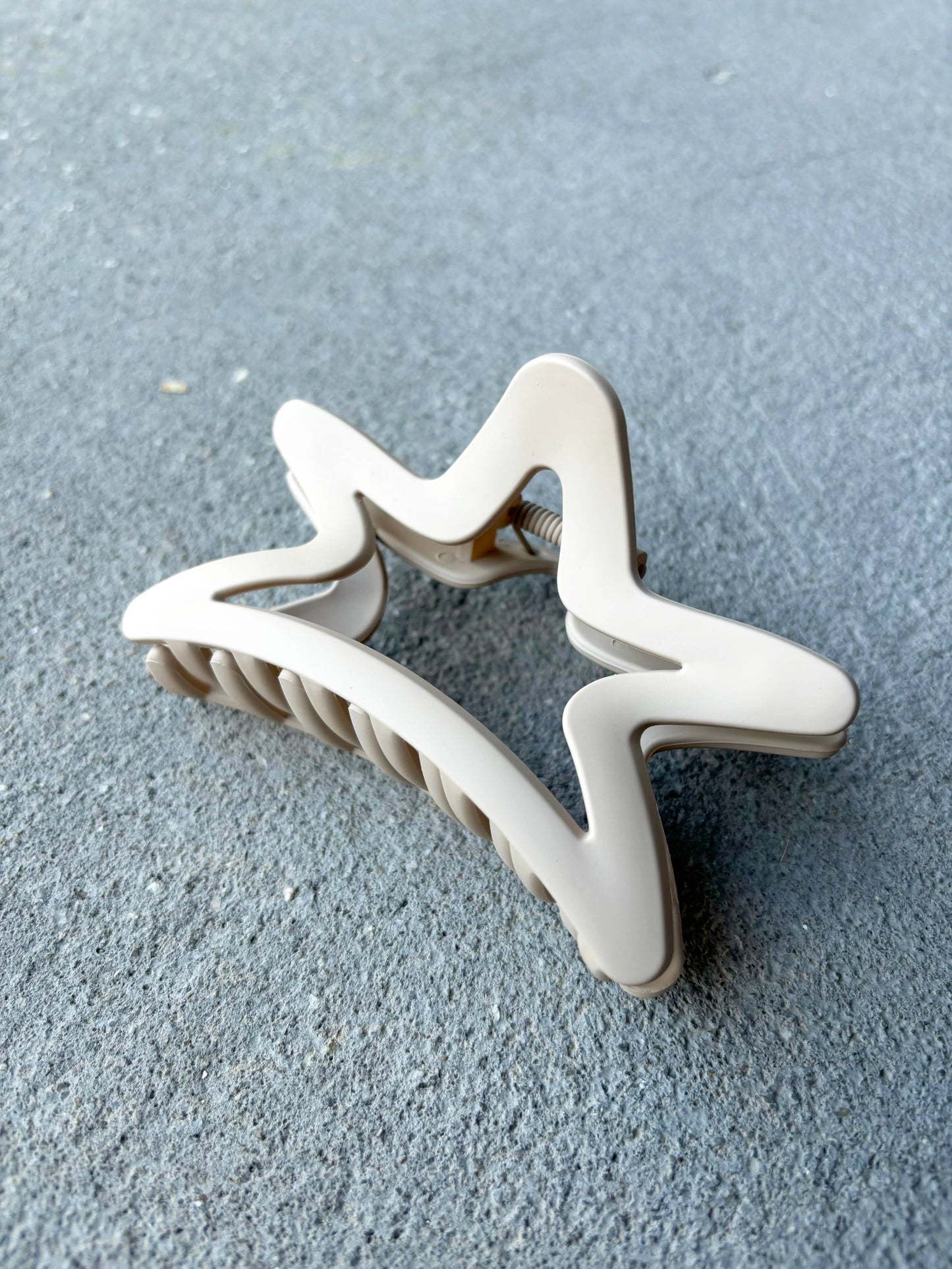 Matte Star Hair Claw Clips (2col): Brown
