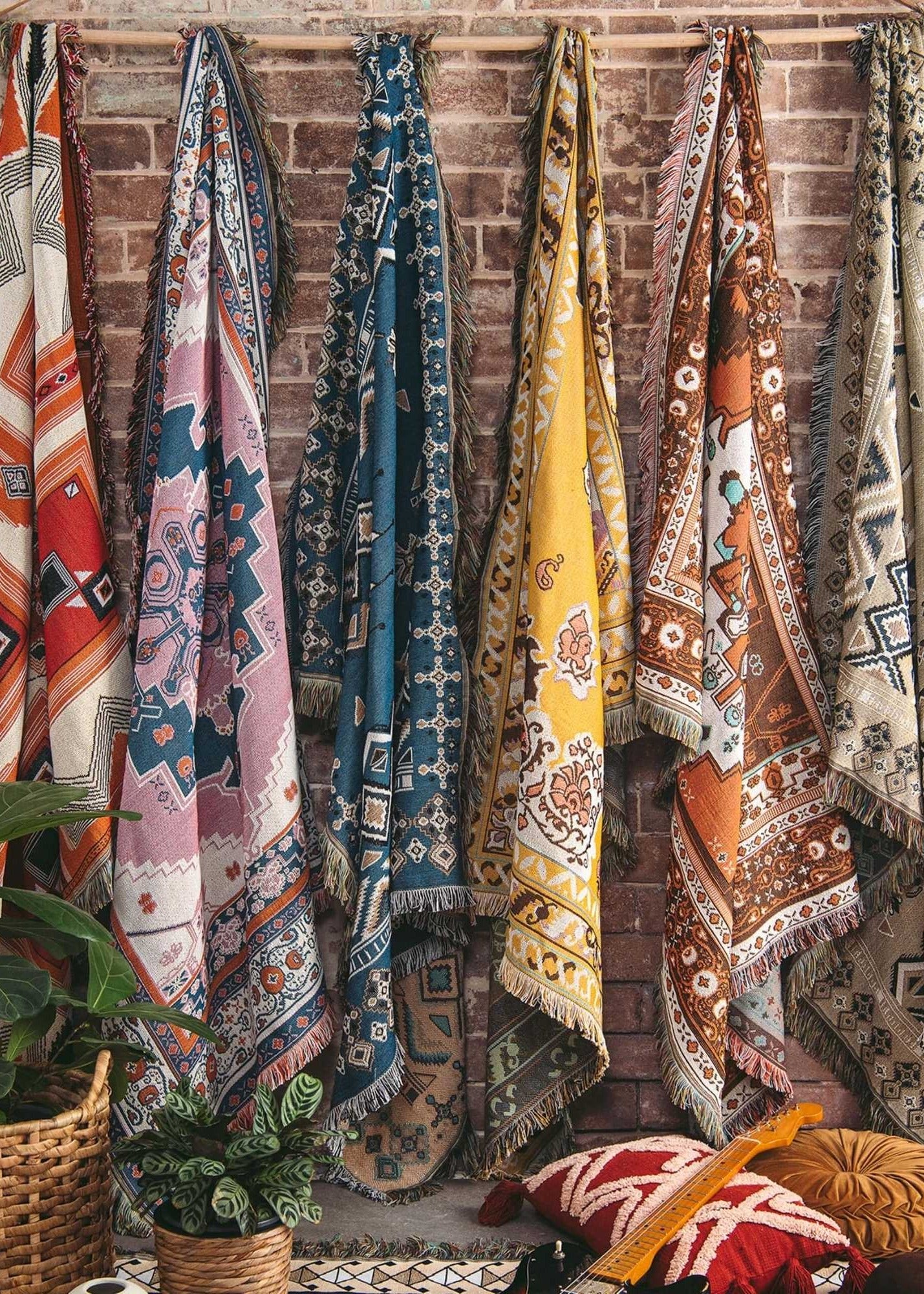 HENDEER - 'Let It Be' Woven Picnic Rug/Throw: Regular 130x160cm
