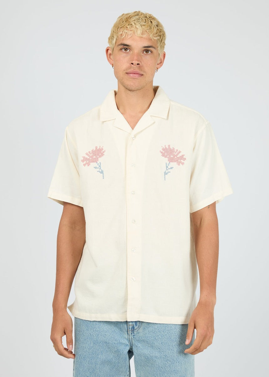 Floral Cross Stitch SS Shirt in Natural by Silent Theory, front view on model