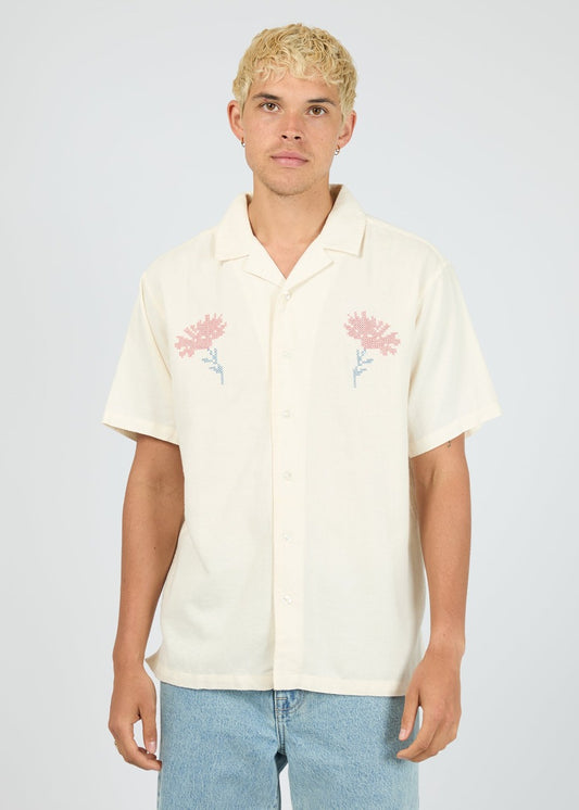 Floral Cross Stitch SS Shirt in Natural by Silent Theory, front view on model