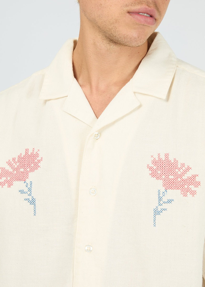 Floral Cross Stitch SS Shirt in Natural by Silent Theory, close up of the fabric