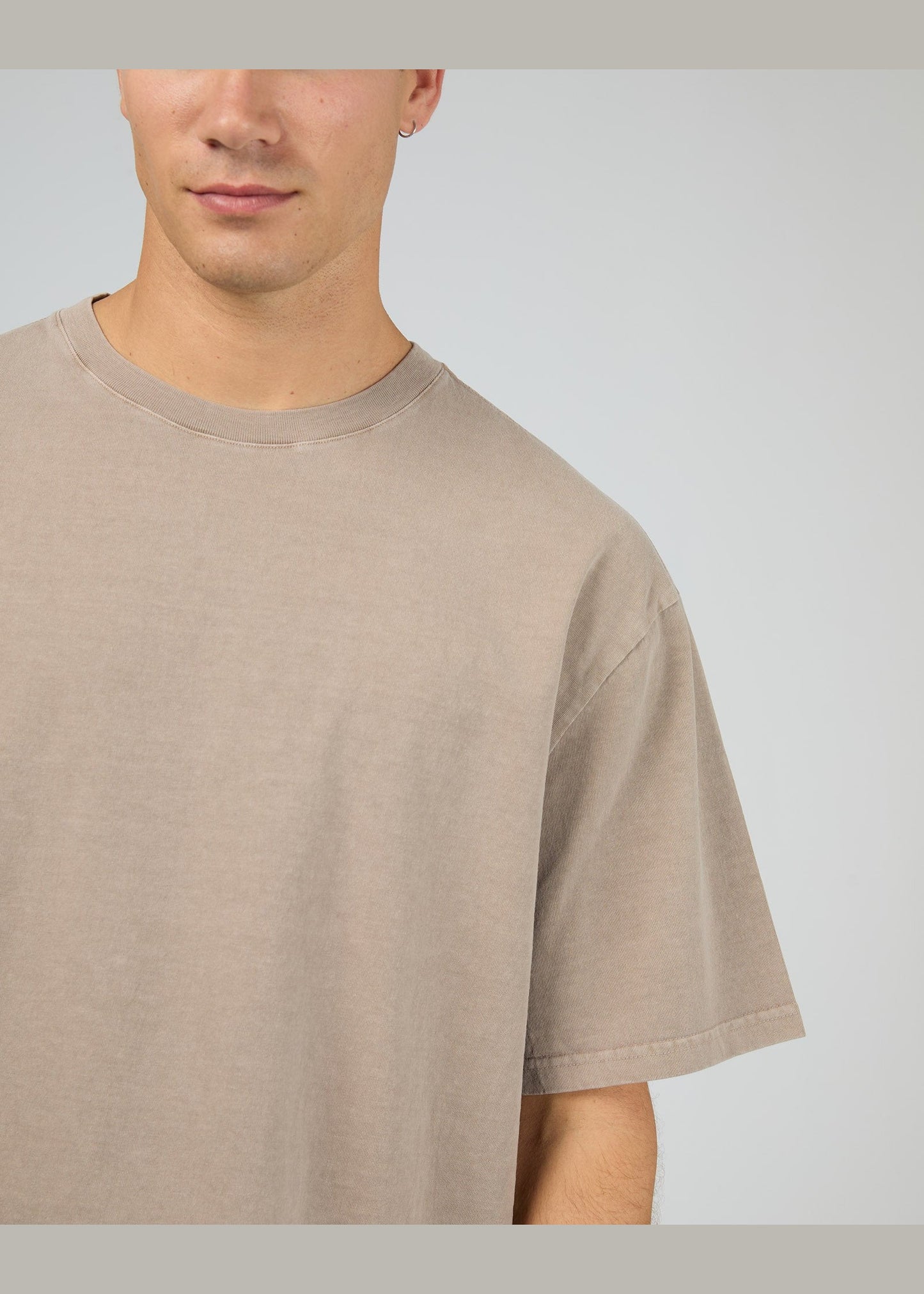 Essential Fit Tee - Mushroom