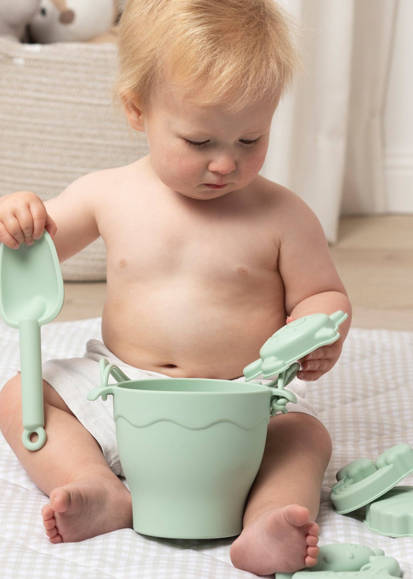 8pc Silicone Bucket Set - Light Sage