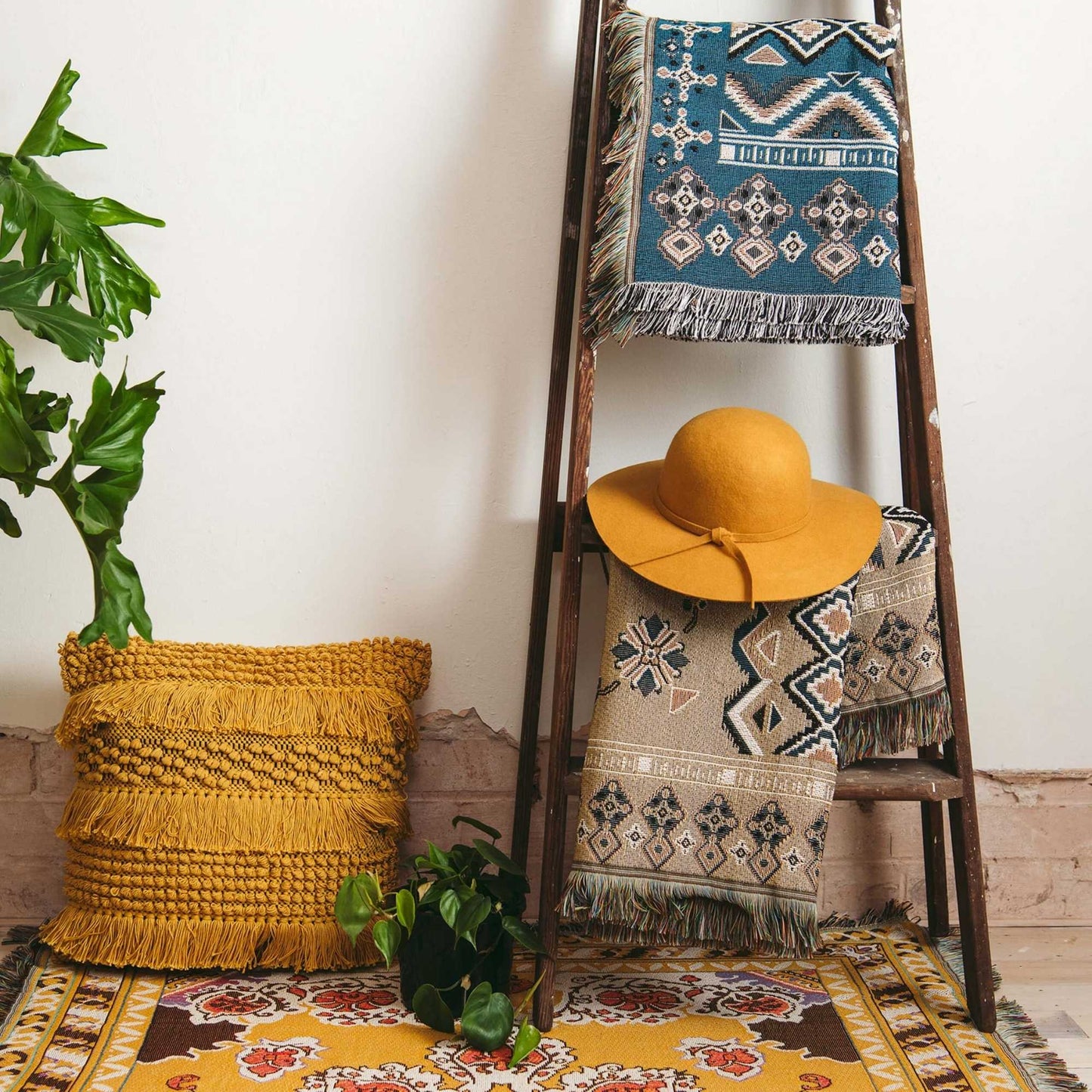 HENDEER - 'Let It Be' Woven Picnic Rug/Throw: Regular 130x160cm