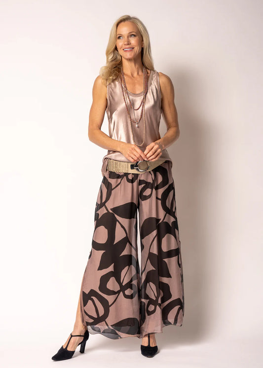 Toyah Singlet - Milk Chocolate