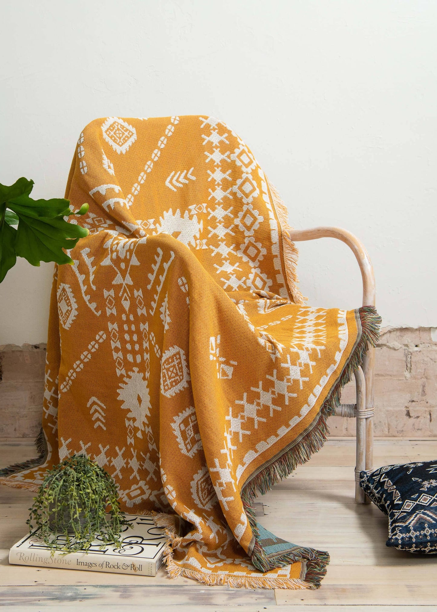 HENDEER - 'Good Day Sunshine' Woven Picnic Rug/Throw: Regular 130x160cm
