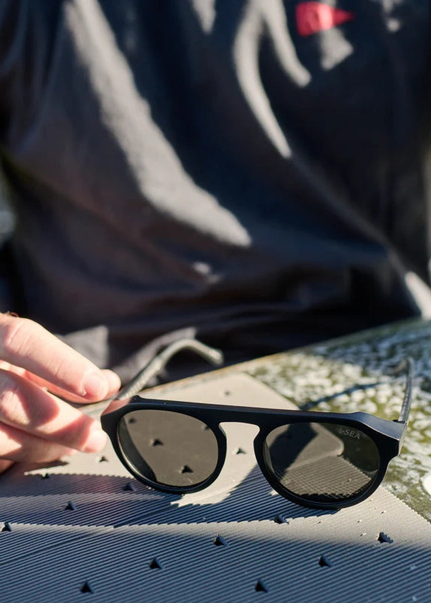 I-SEA Ivan Florence sunglasses, black frame with blue mirror polarised lens