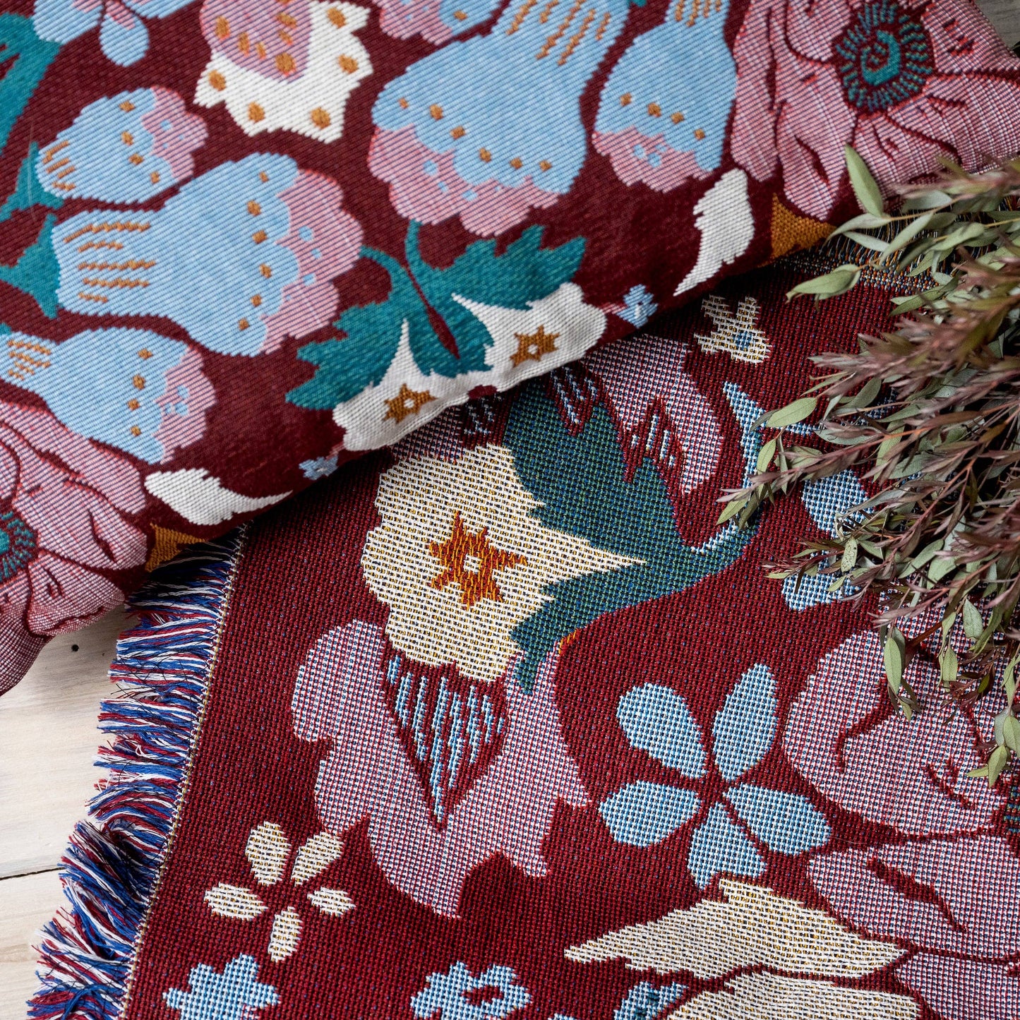 HENDEER - 'Magical Mystery' Woven Picnic Rug/Throw: Regular 130x160cm