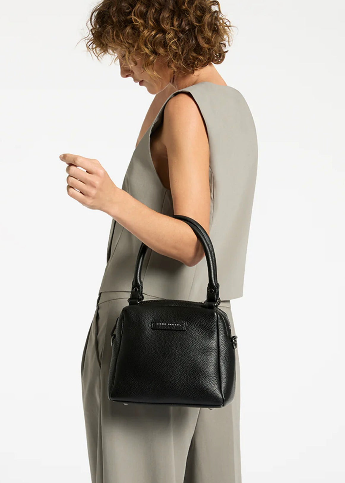 Mini Mountains - Black