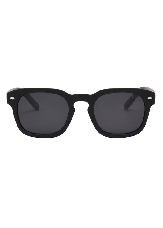 I-SEA Blair 2.0 sunglasses, black frame with smoke polarised lens