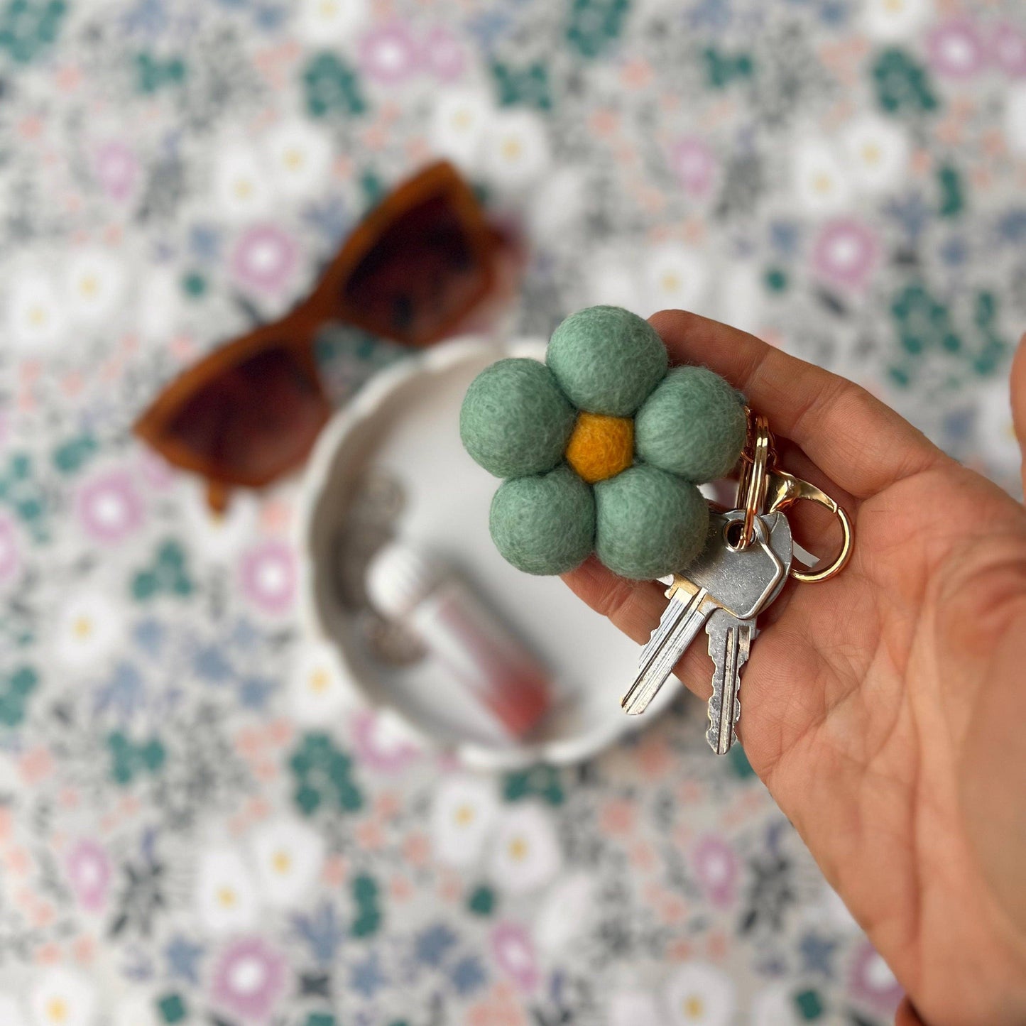Home Dweller - Felt Flower Keychain | Bag Charm - Vintage Petals