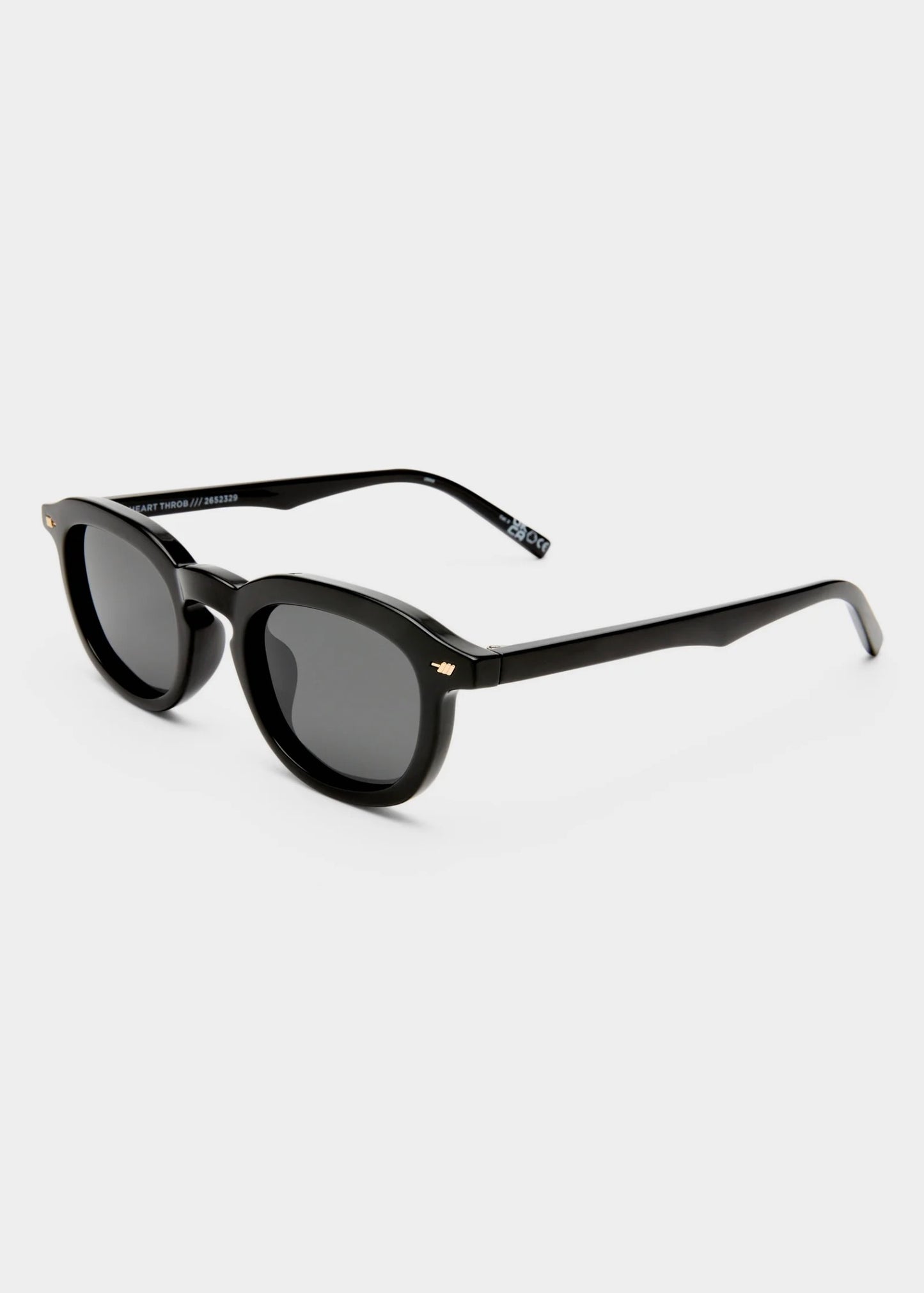 Heart Throb Sunglasses - Black