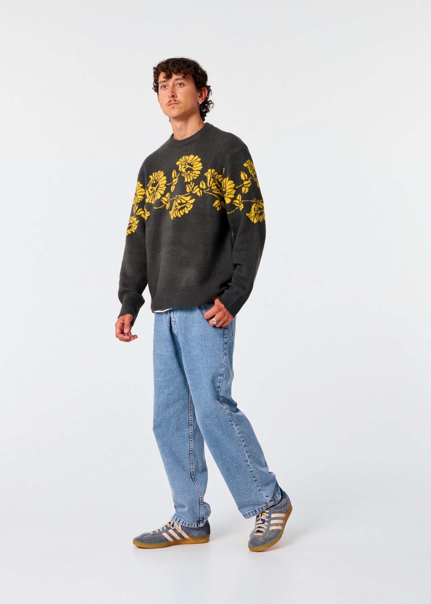 Peace Flower Crew Knit - Phantom - photo 4