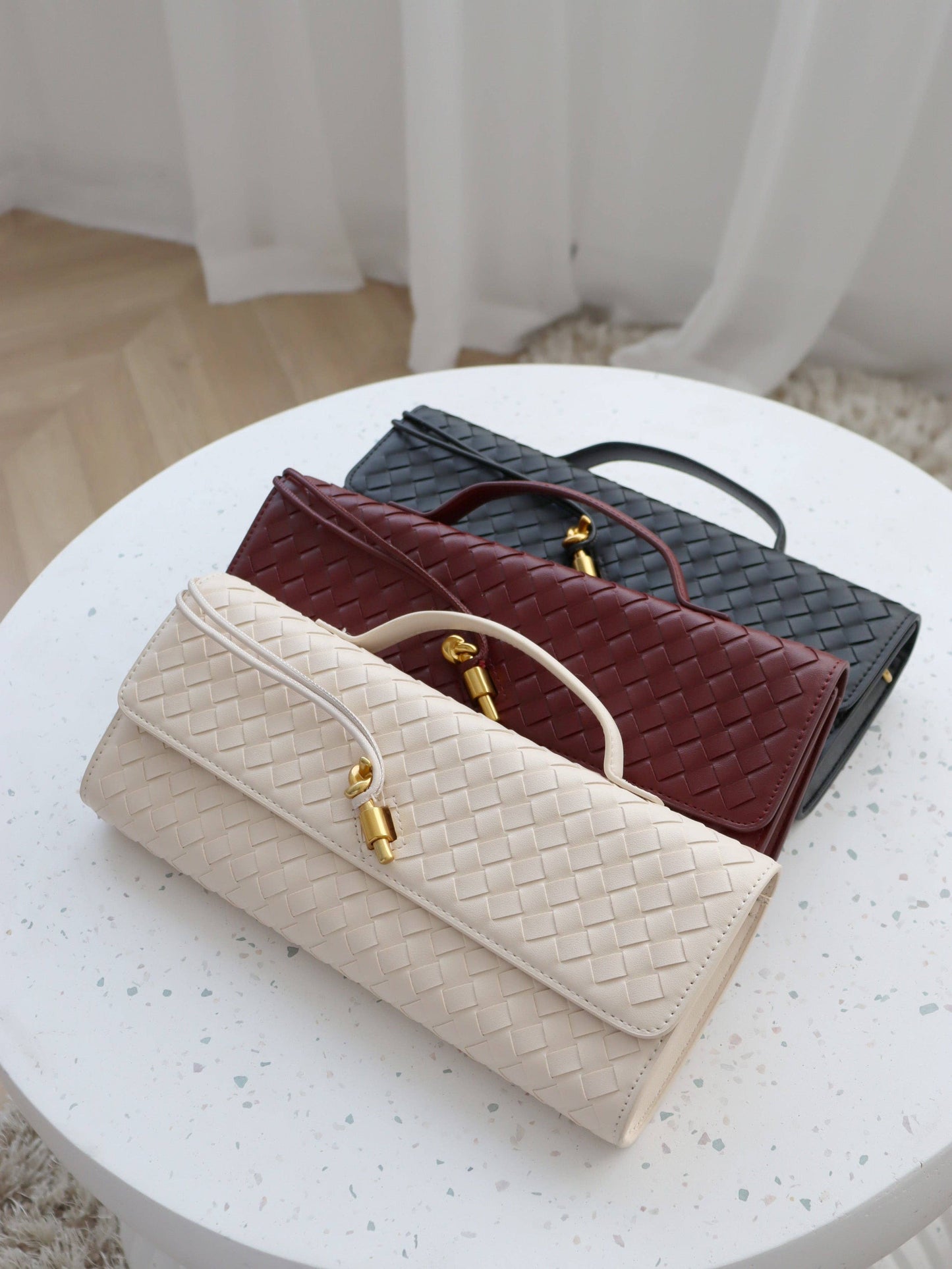 Angels Whisper Accessories - Paloma Clutch Bag in Wine