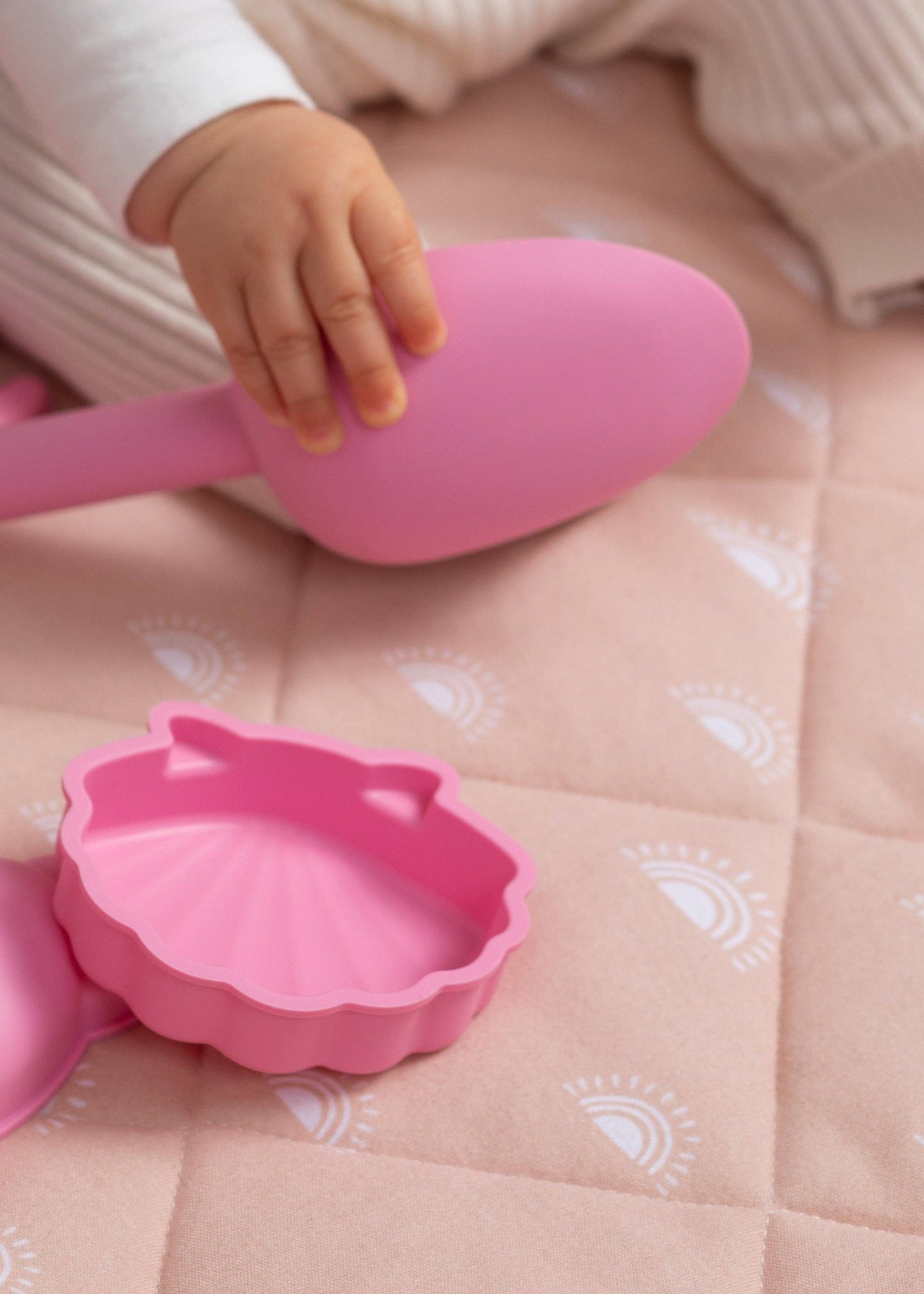 8pc Silicone Bucket Set - Light Pink