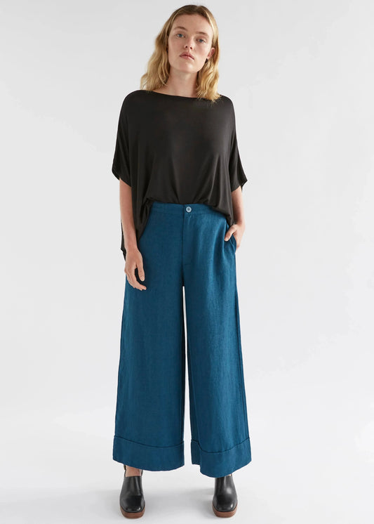 Telse Tee - Black