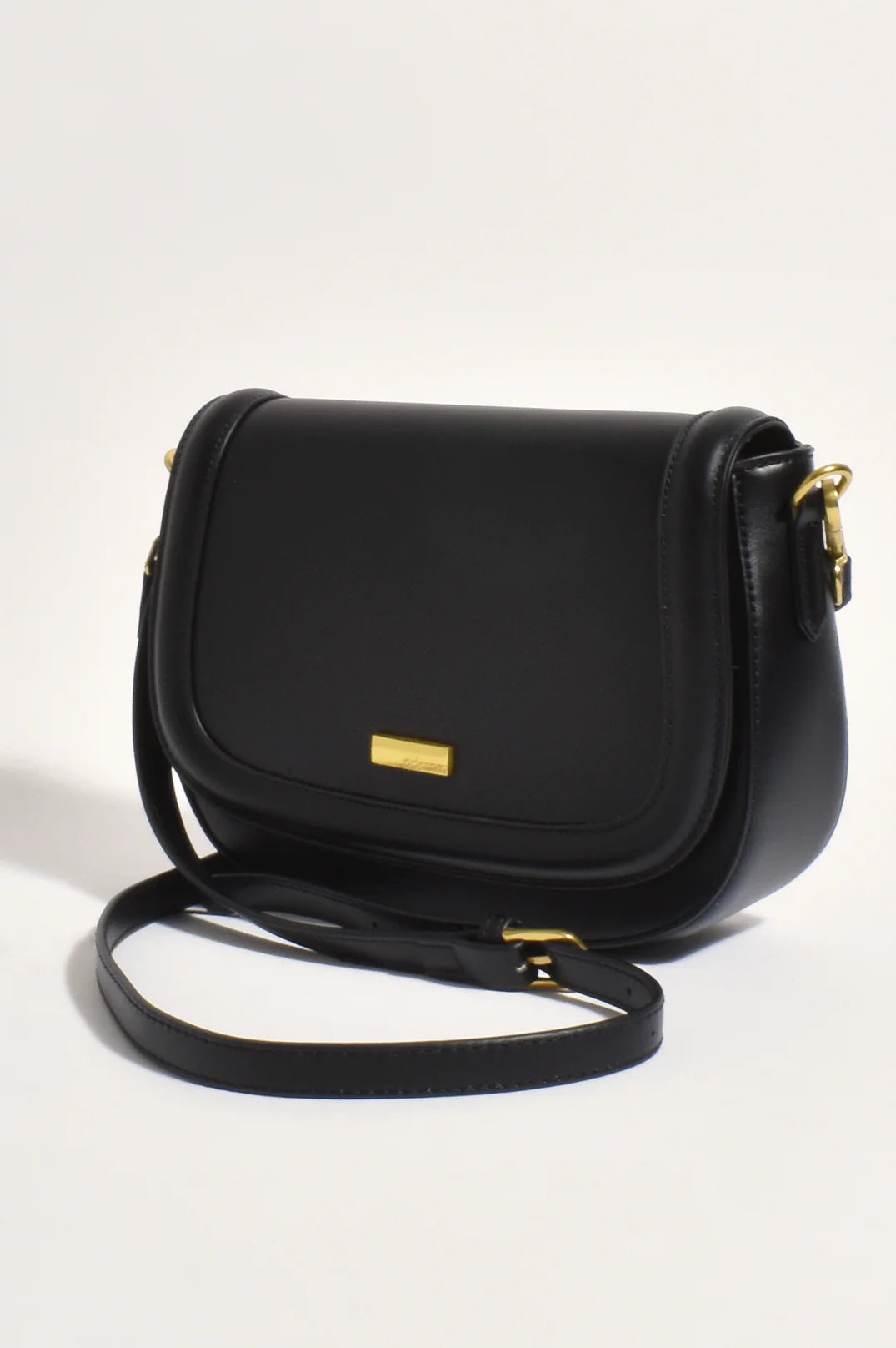 Lulu Saddle Strap Bag - Black