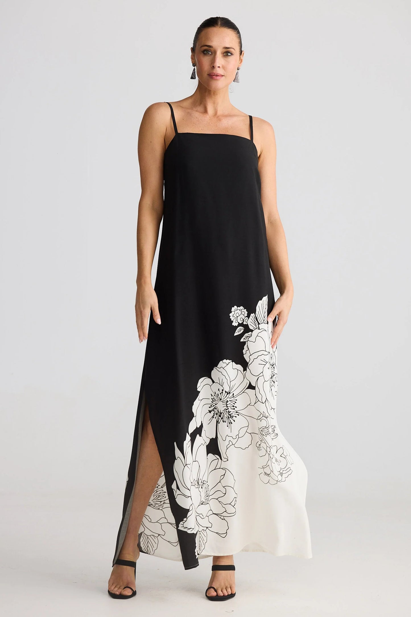 Angelique Maxi Dress - Noir Bloom