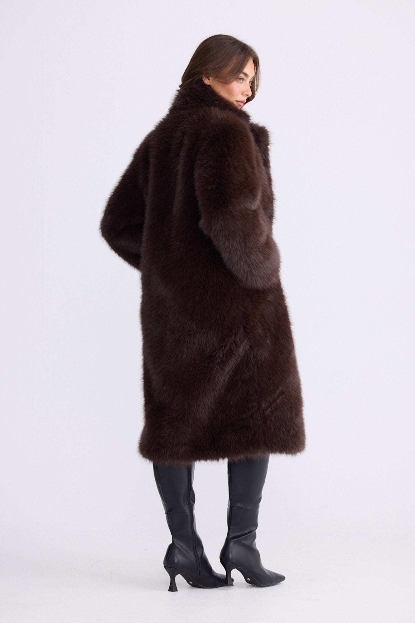 Angela Fur Coat - Chocolate - photo 3