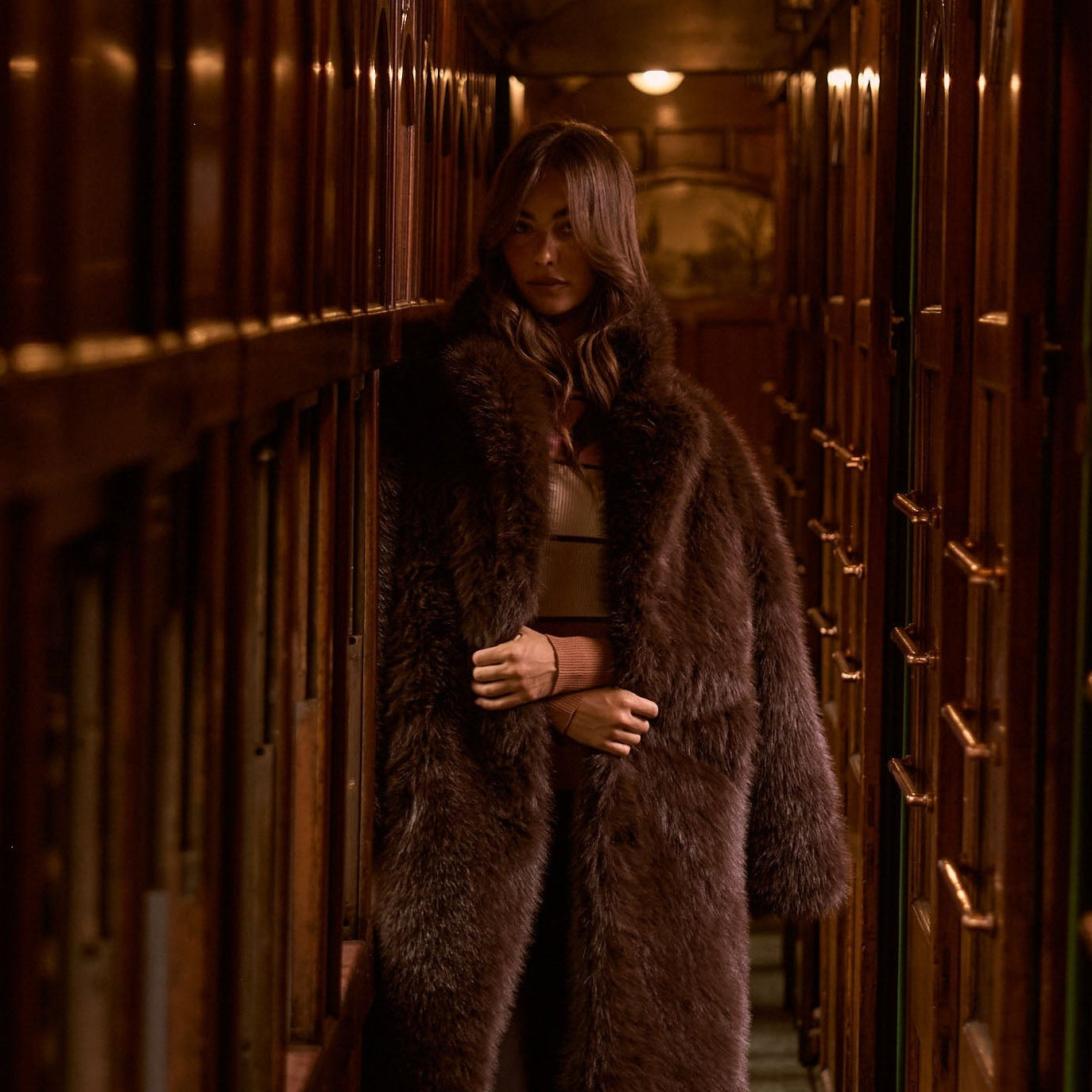 Angela Fur Coat - Chocolate - photo 5