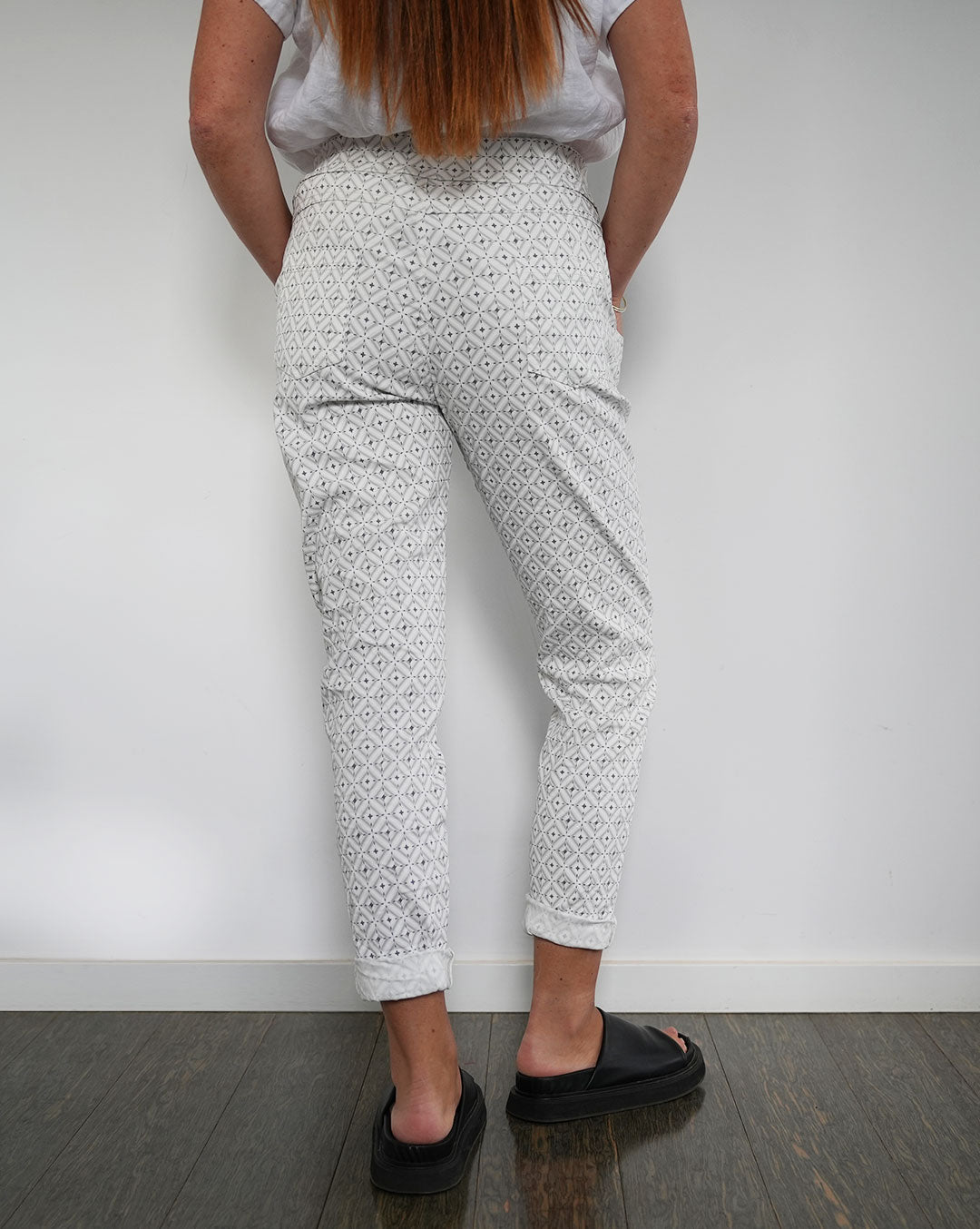 Iris Magic Pants - White