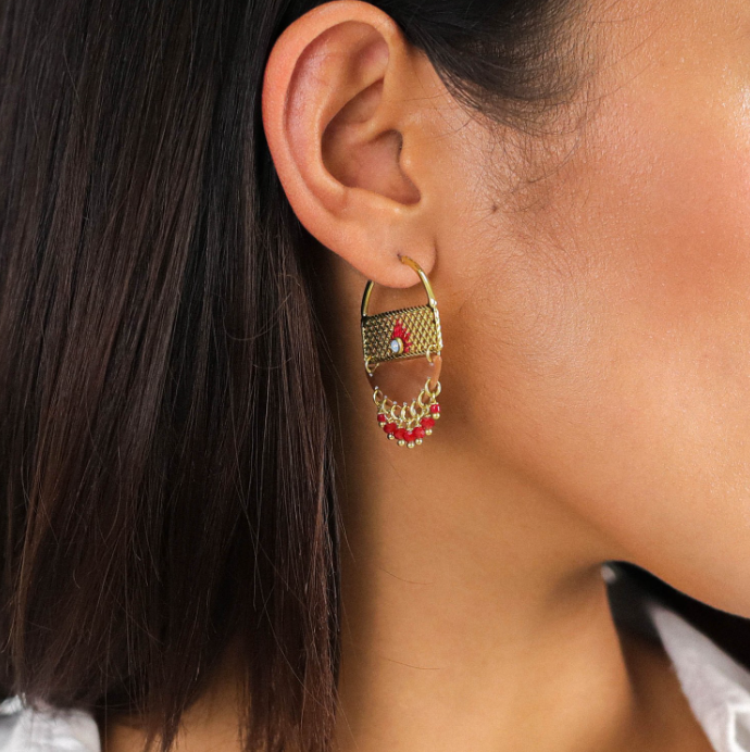 Selena Earrings - Golden