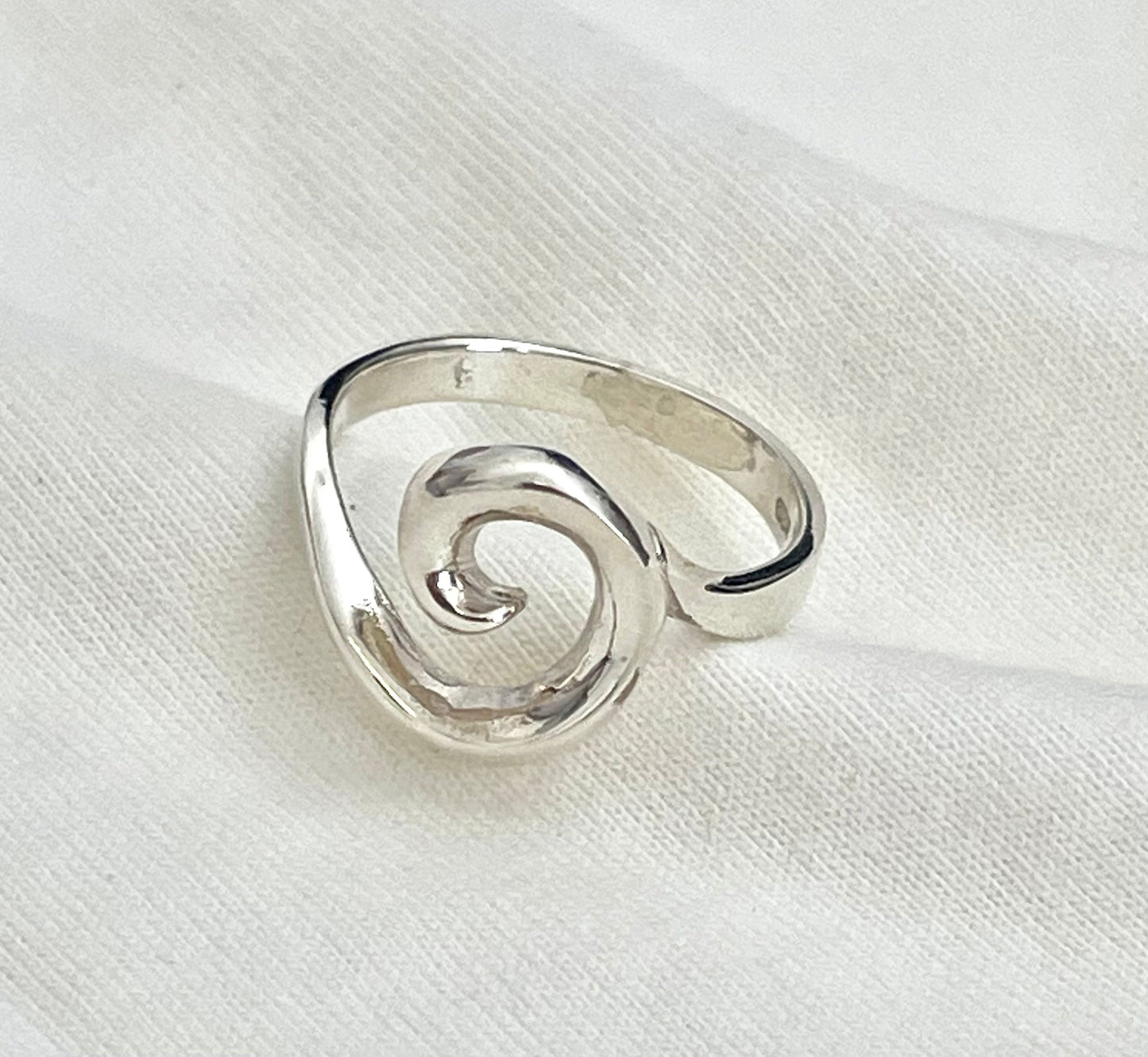 Silver Wave Ring